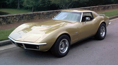 Corvette Stingray  on Ray Name Returns To Corvettes But As One Word Stingray 1969 Corvette