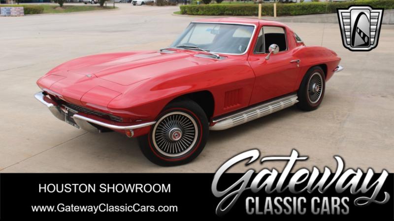 Red 1967 Corvette Coupe id:91081