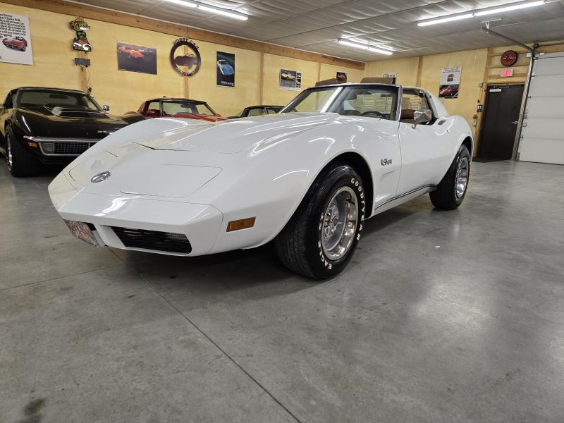 1974 White Chevy Corvette T-Top