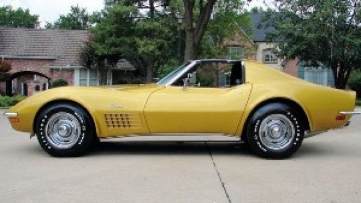 War Bonnet Yellow  1971 Corvette Coupe id:88332