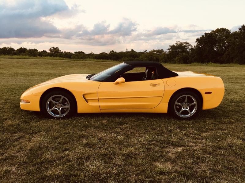 Millennium Yellow 2000 Corvette Convertible id:89268