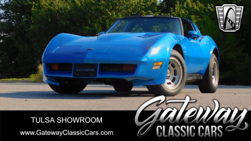 1982 Blue Chevy Corvette T-Top