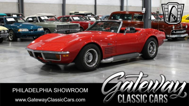 1972  RED Chevy Corvette Convertible