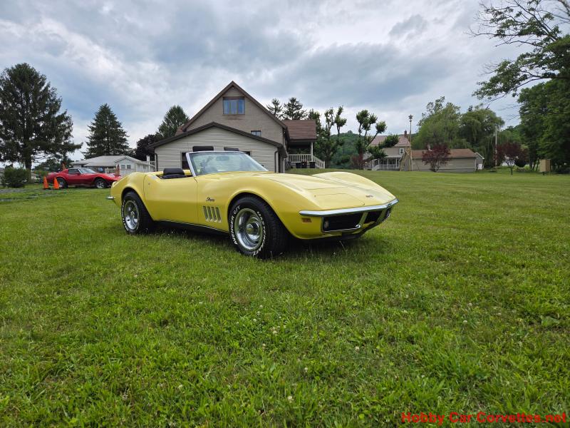 1969 Yellow Chevy Corvette Convertible