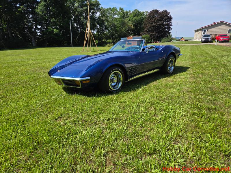 1972 Blue Chevy Corvette Convertible