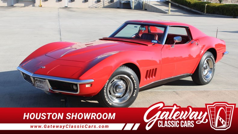 1968 Red Chevy Corvette T-Top