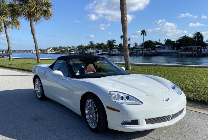 2010 Arctic White Chevy Corvette Convertible