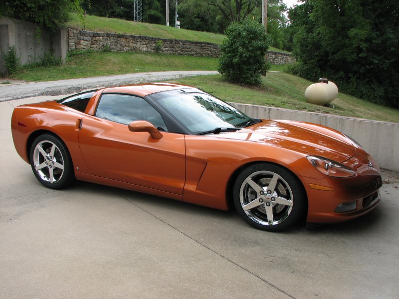 2007 Atomic Orange Chevy Corvette Coupe