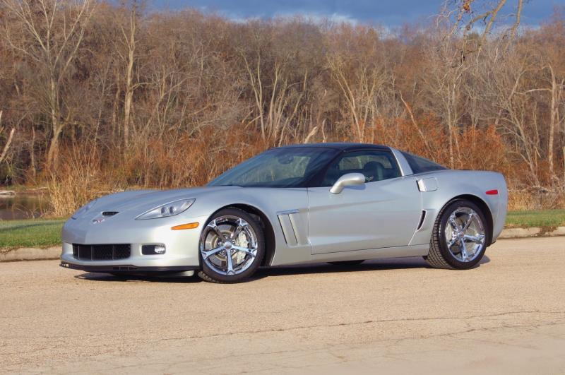 2010 Blade Silver Chevy Corvette Coupe