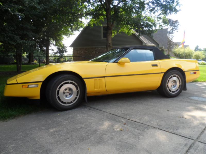 Yellow 1986 Corvette Convertible id:87437